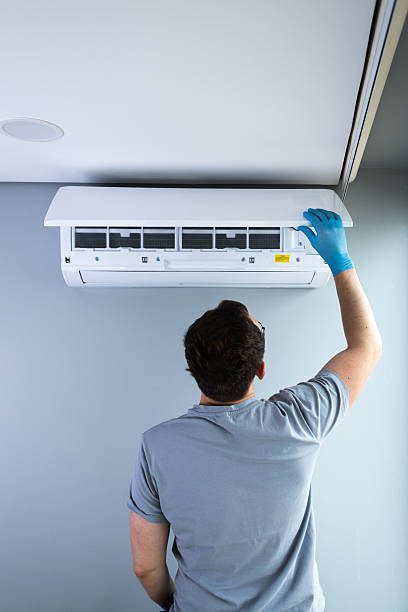 https://www.istockphoto.com/photo/dedicated-maintenance-work-technician-servicing-a-wall-mounted-air-conditioning-unit-gm2209606742-626709445?utm_source=pexels&utm_medium=affiliate&utm_campaign=sponsored_photo&utm_content=srp_inline_media&utm_term=wallmounted%20aircon%20filters%20indoor%20air%20quality