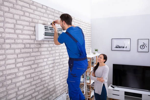 https://www.istockphoto.com/photo/male-technician-repairing-air-conditioner-with-screwdriver-gm1128872922-298002743?utm_source=pexels&utm_medium=affiliate&utm_campaign=sponsored_photo&utm_content=srp_inline_media&utm_term=aircon%20servicing%20happy%20customer