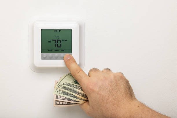 https://www.istockphoto.com/photo/home-heating-and-cooling-costs-gm2020140164-561350705?utm_source=pexels&utm_medium=affiliate&utm_campaign=sponsored_photo&utm_content=srp_inline_media&utm_term=AIRCON%20ELECTRICITY%20BILL