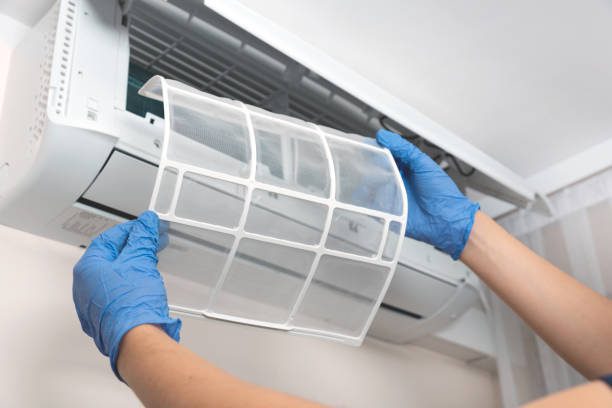 https://www.istockphoto.com/photo/air-conditioner-unit-service-gm1193283441-339357868?utm_source=pexels&utm_medium=affiliate&utm_campaign=sponsored_photo&utm_content=srp_inline_media&utm_term=aircon%20filter%20split