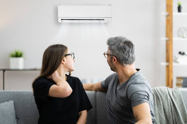 https://www.istockphoto.com/photo/air-conditioner-couple-sneezing-gm1301956656-393844805?utm_source=pexels&utm_medium=affiliate&utm_campaign=sponsored_photo&utm_content=srp_inline_media&utm_term=AirCON%20PROBLEM