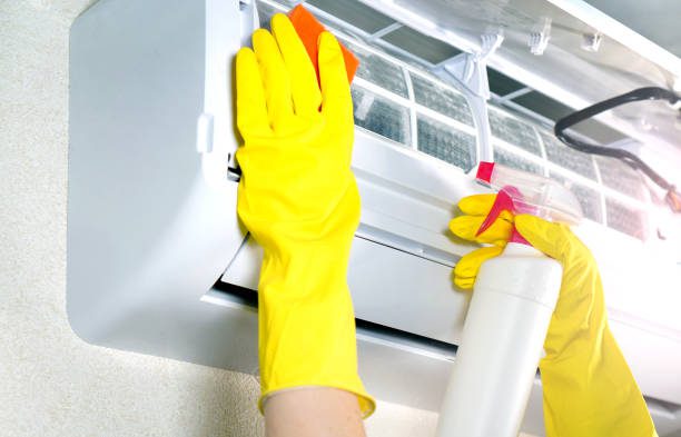 https://www.istockphoto.com/photo/air-conditioner-cleaning-female-hands-in-protective-glooves-wipes-a-conditioner-gm1186589763-334850305?utm_source=pexels&utm_medium=affiliate&utm_campaign=sponsored_photo&utm_content=srp_inline_media&utm_term=aircon%20chemical%20wash